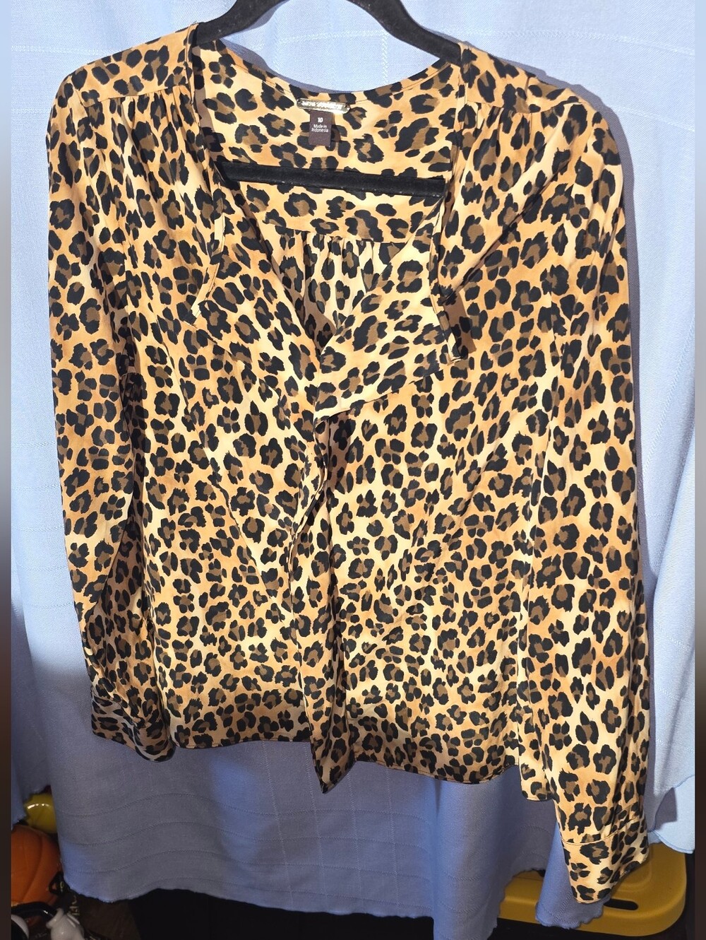 Dana Buchman Cheetah Print V-Neck Blouse - Tan/Black